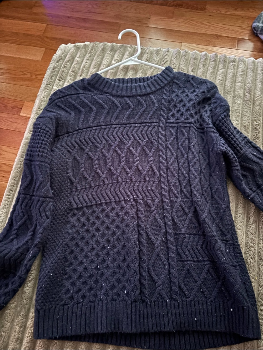 Time and Tru Navy Ribbed Crewneck Sweater